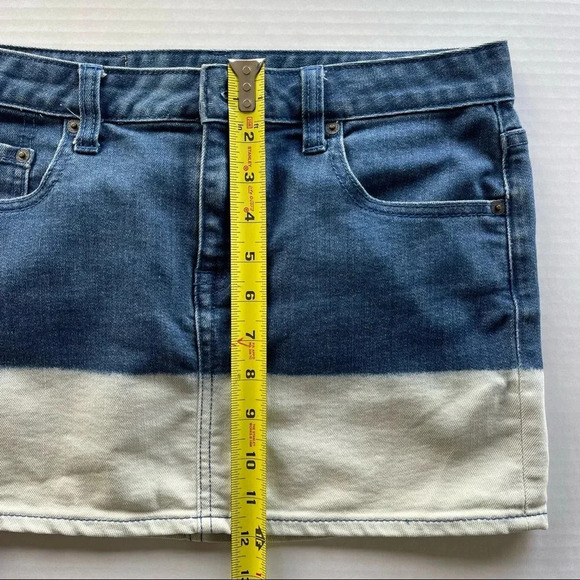Izzue Denim Mini skirt size 27 - Picture 14 of 15